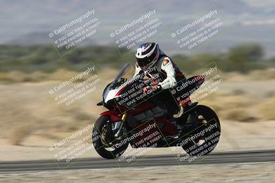 media/Dec-01-2025-Moto Forza (Mon) [[2daa91e15f]]/1-Advanced Group/Session 3 Turn 3 Exit Bump Pans/